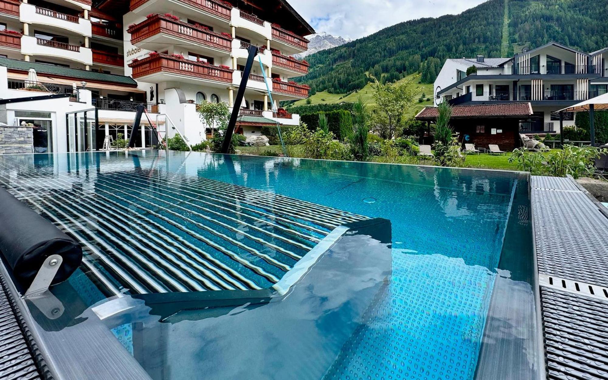 Hotel Stubaierhof Neustift im Stubaital Exterior photo